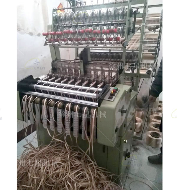 10-30型無(wú)梭機(jī)