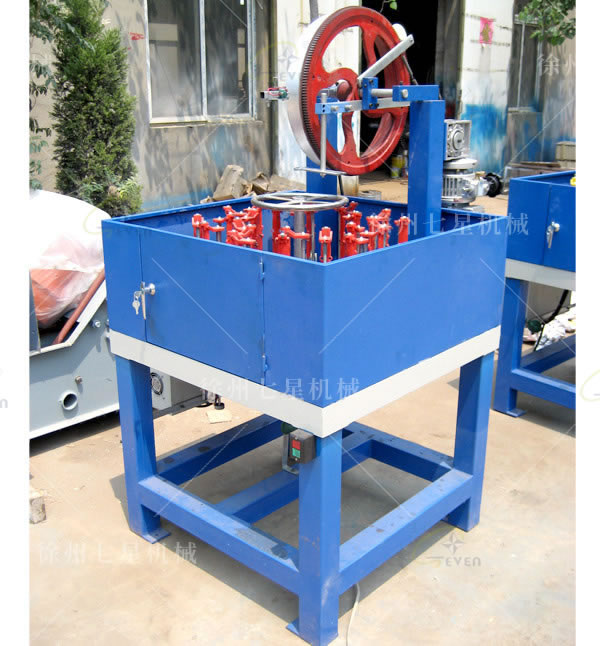 QX130-24-1膠管編織機(jī)